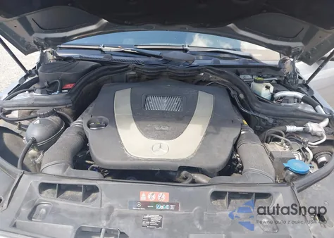 2011 Mercedes-Benz C 300 Luxury/Sport z USA, uszkodzony, nr VIN WDDGF5EB7BF632388